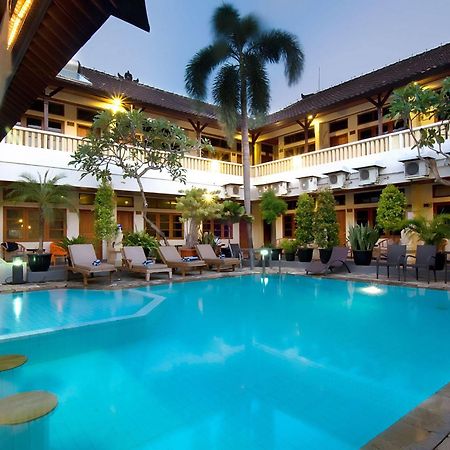 Rosani Hotel Kuta Lombok Exteriör bild