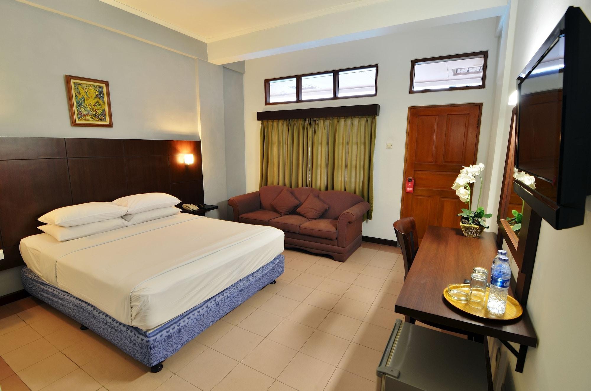 Rosani Hotel Kuta Lombok Exteriör bild