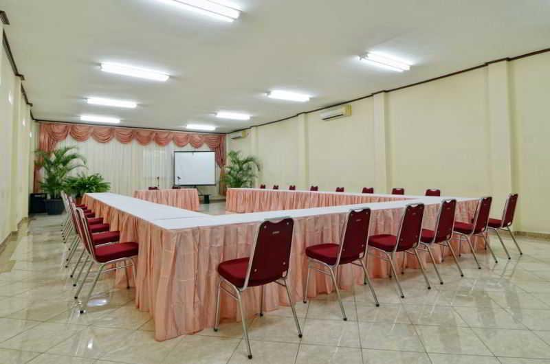Rosani Hotel Kuta Lombok Exteriör bild