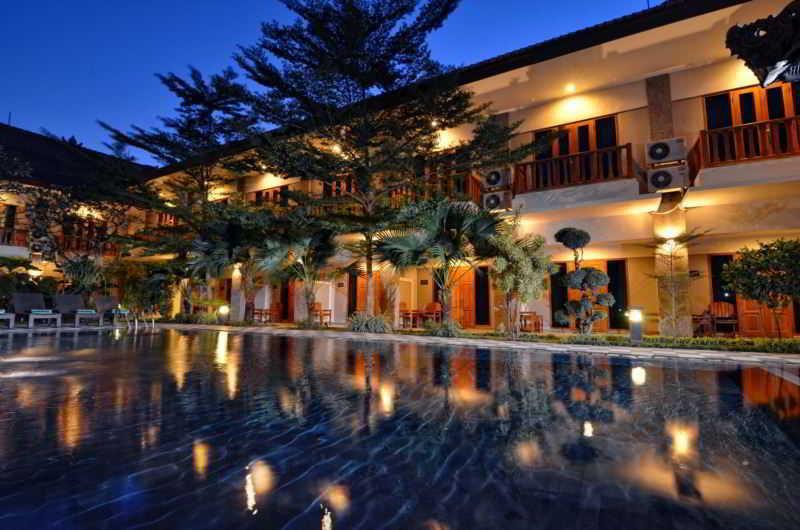 Rosani Hotel Kuta Lombok Exteriör bild