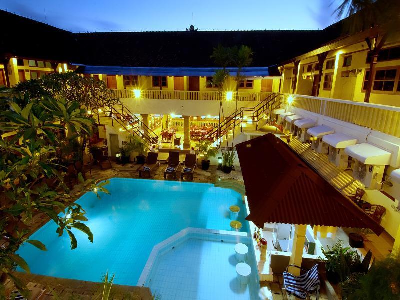 Rosani Hotel Kuta Lombok Exteriör bild