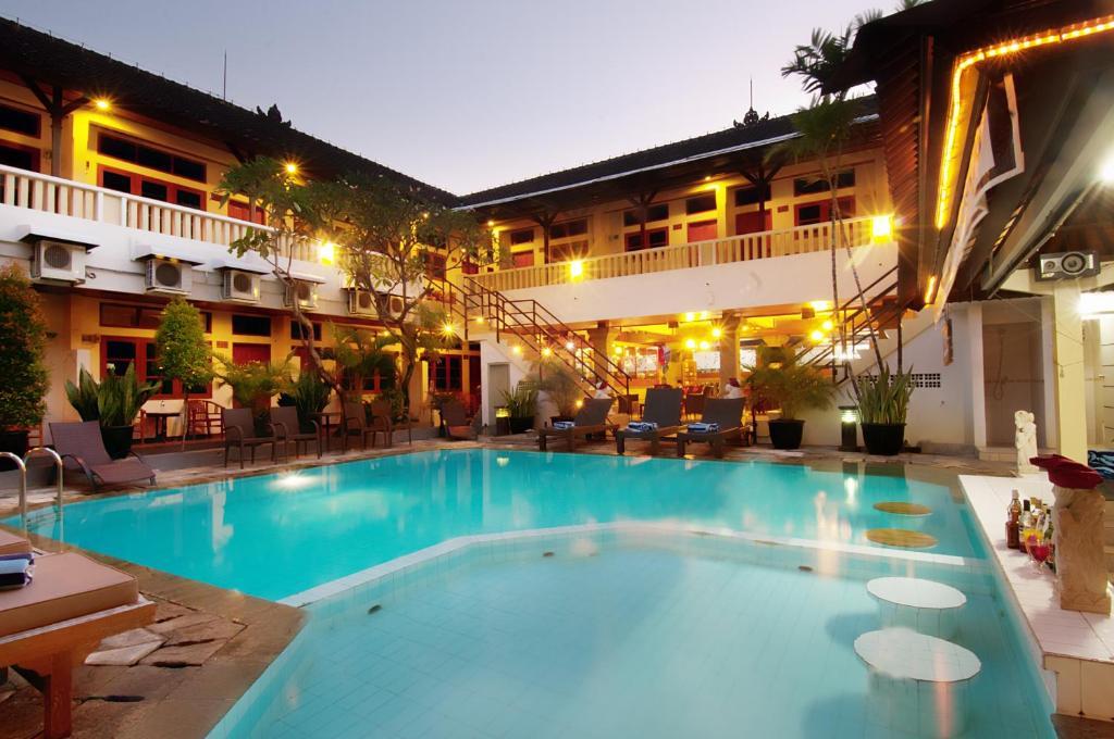 Rosani Hotel Kuta Lombok Exteriör bild